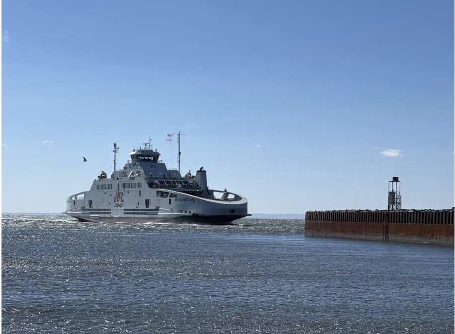 ferry.jpg