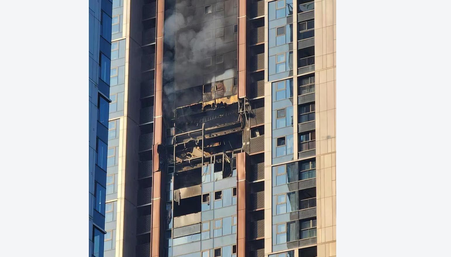  深圳高端住宅爆炸起火 致一人遇难 
