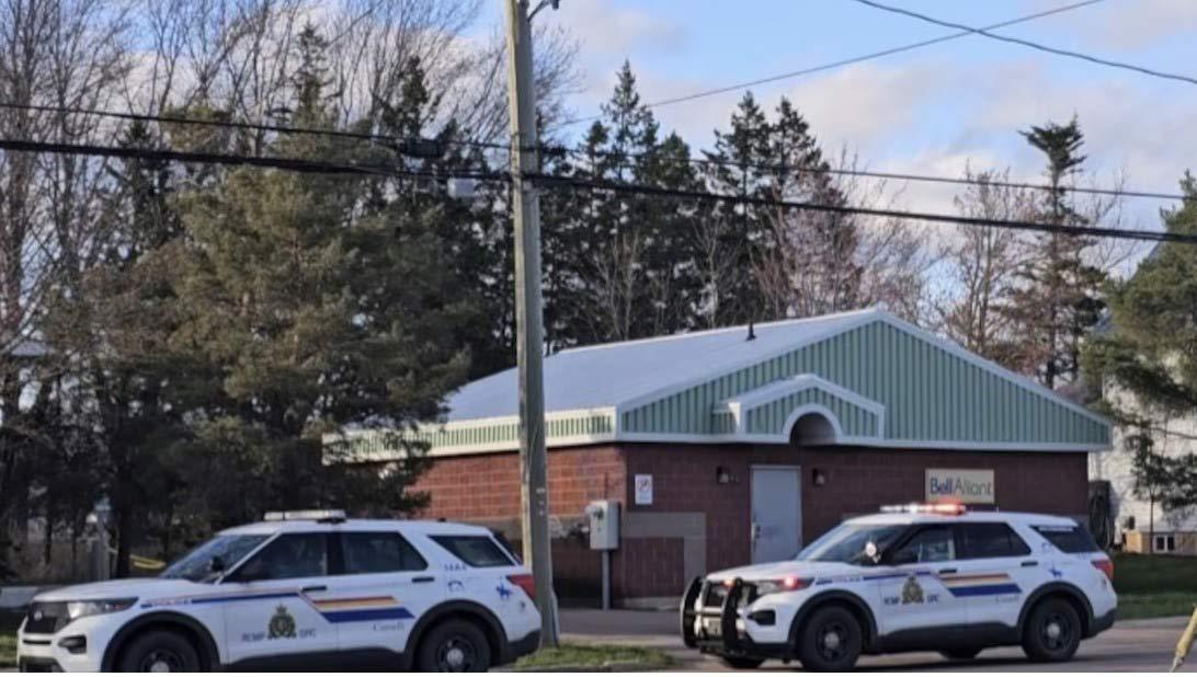 警方调查Moncton枪击事件